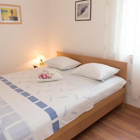 Apartments Vodice Olga Matic ภายนอก รูปภาพ