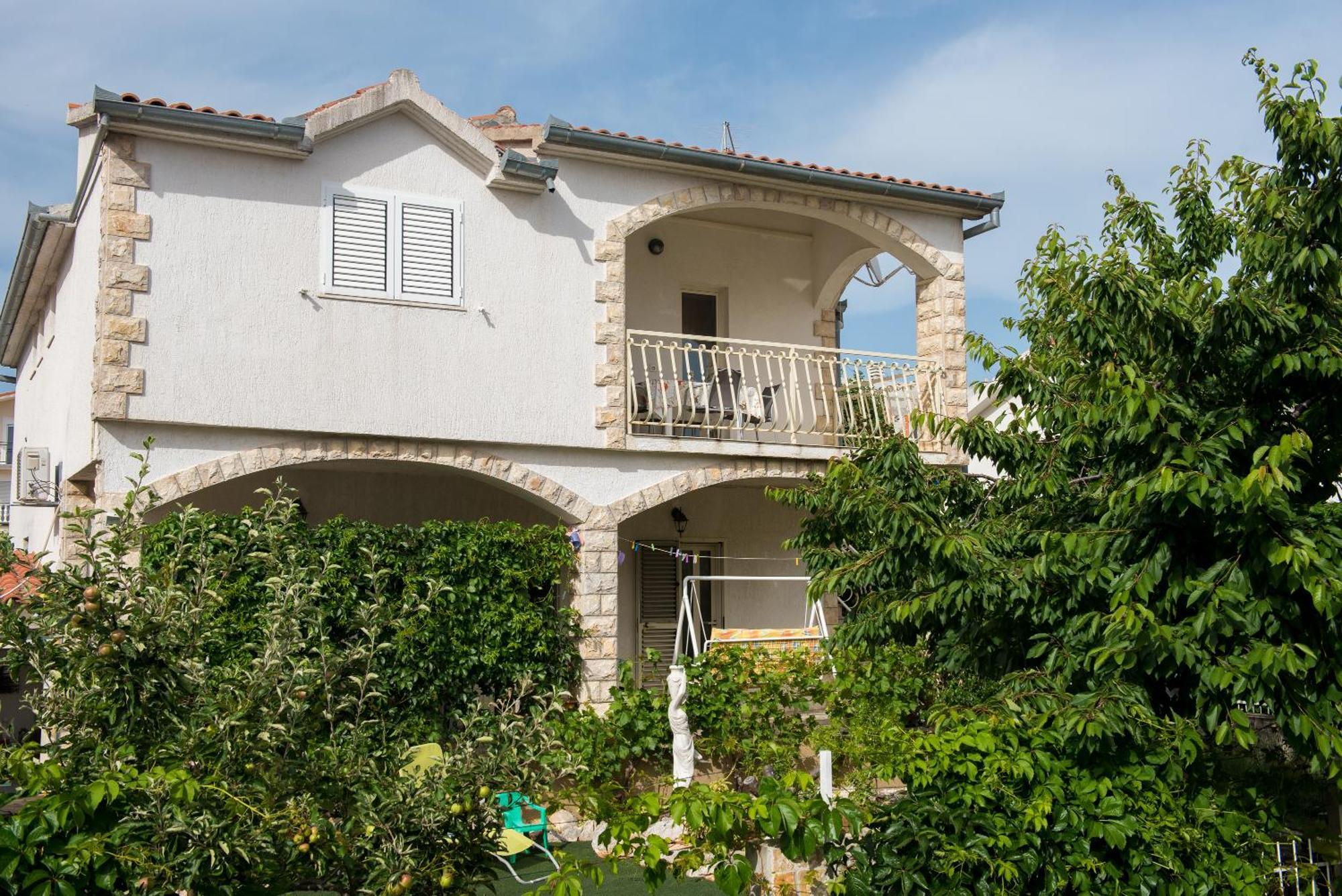 Apartments Vodice Olga Matic ภายนอก รูปภาพ