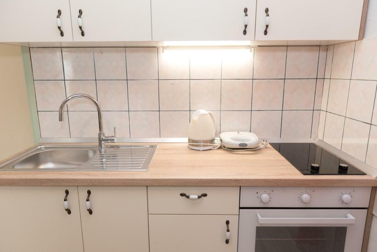 Apartments Vodice Olga Matic ภายนอก รูปภาพ