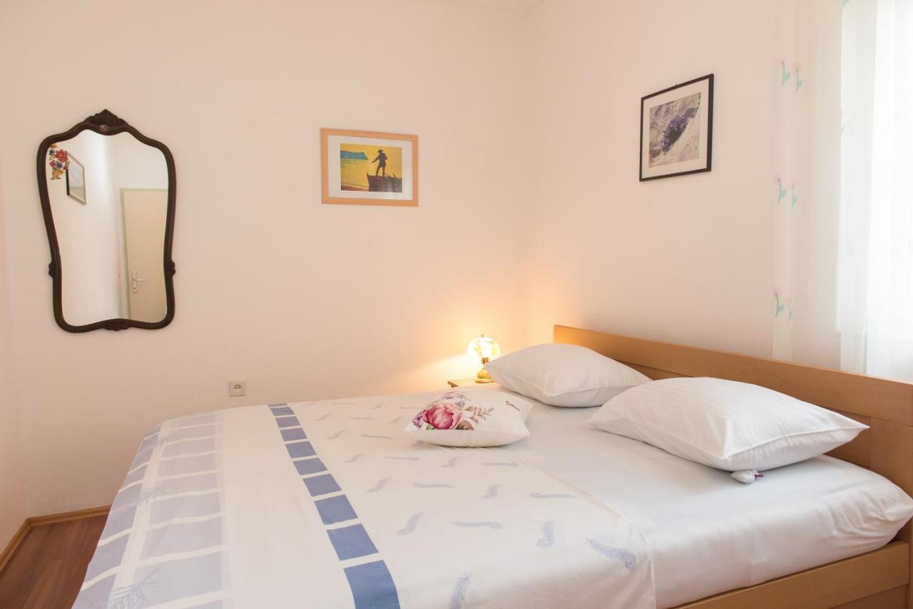 Apartments Vodice Olga Matic ภายนอก รูปภาพ