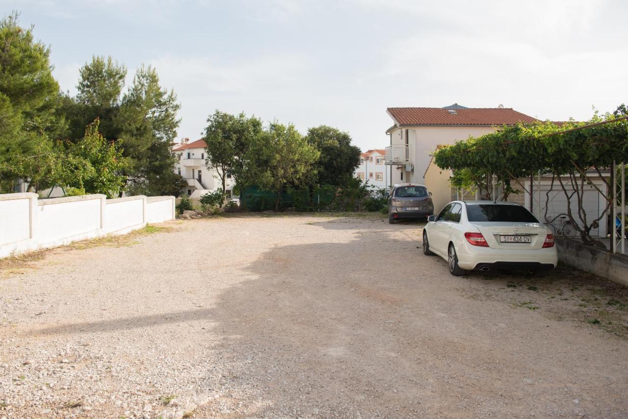 Apartments Vodice Olga Matic ภายนอก รูปภาพ